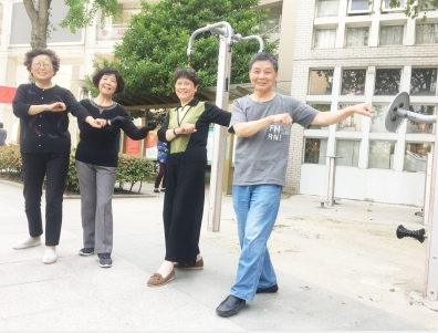 j9九游会官方网站
服装批发，j9九游会官方网站
服装厂家，河北j9九游会官方网站
服装